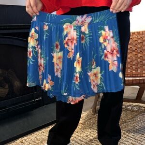 Cute Abercrombie and finch skirt